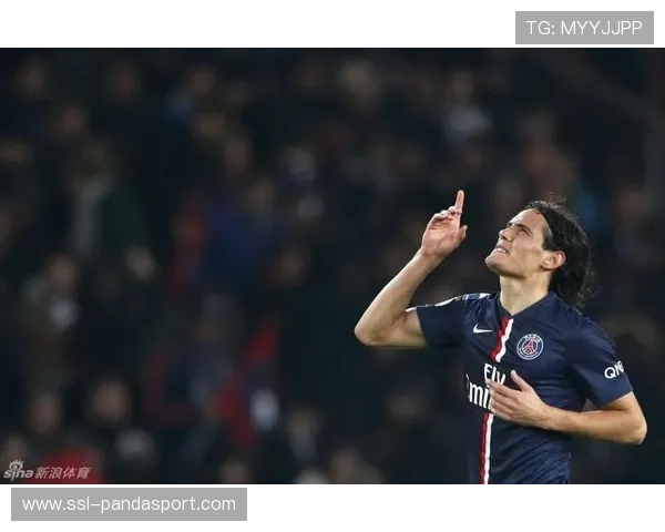 法甲球员庆祝动作:创意与团队符号